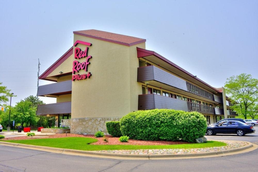 Super 8 By Wyndham Deerfield - Northbrook Hotell Eksteriør bilde
