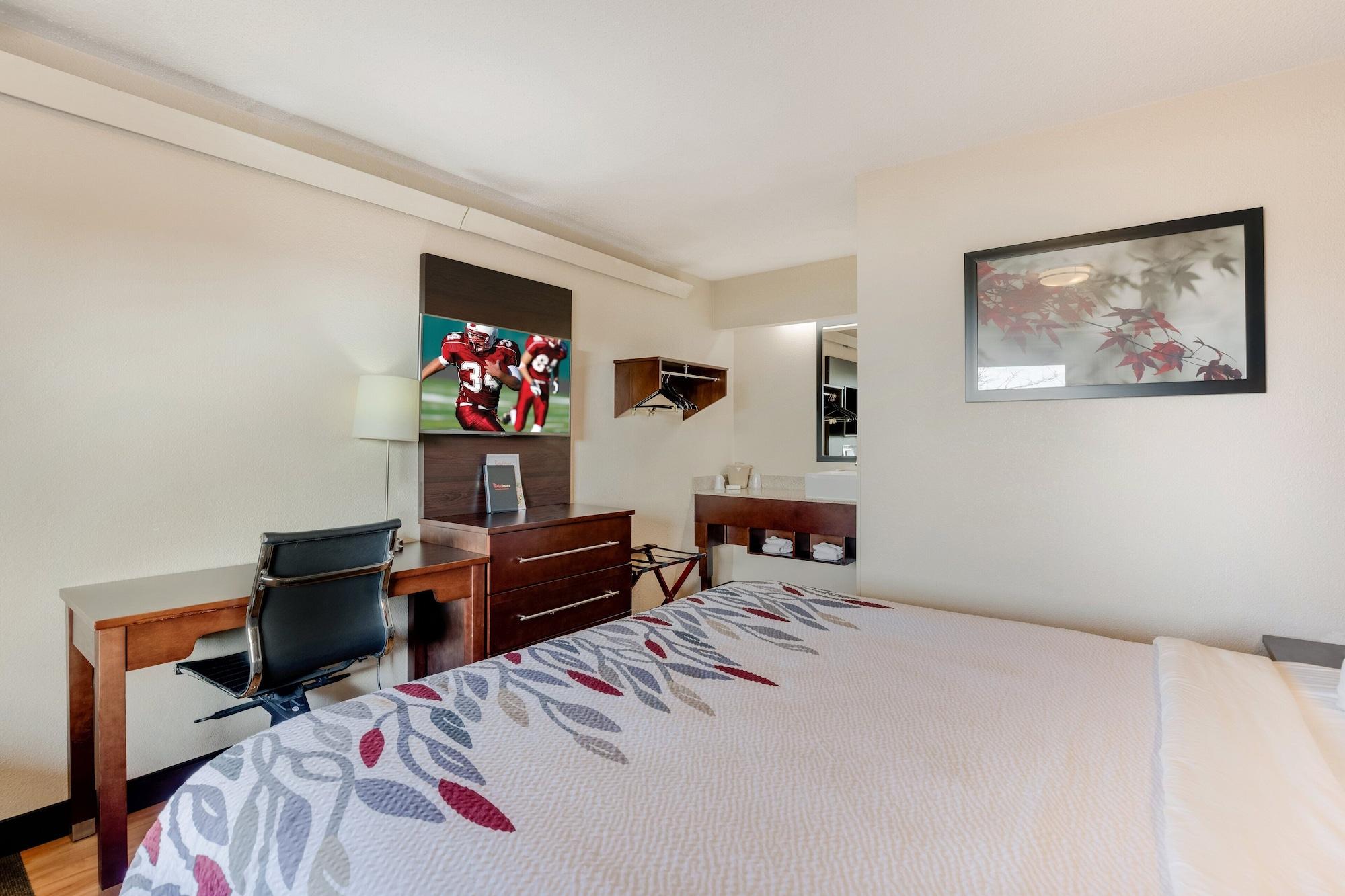 Super 8 By Wyndham Deerfield - Northbrook Hotell Eksteriør bilde