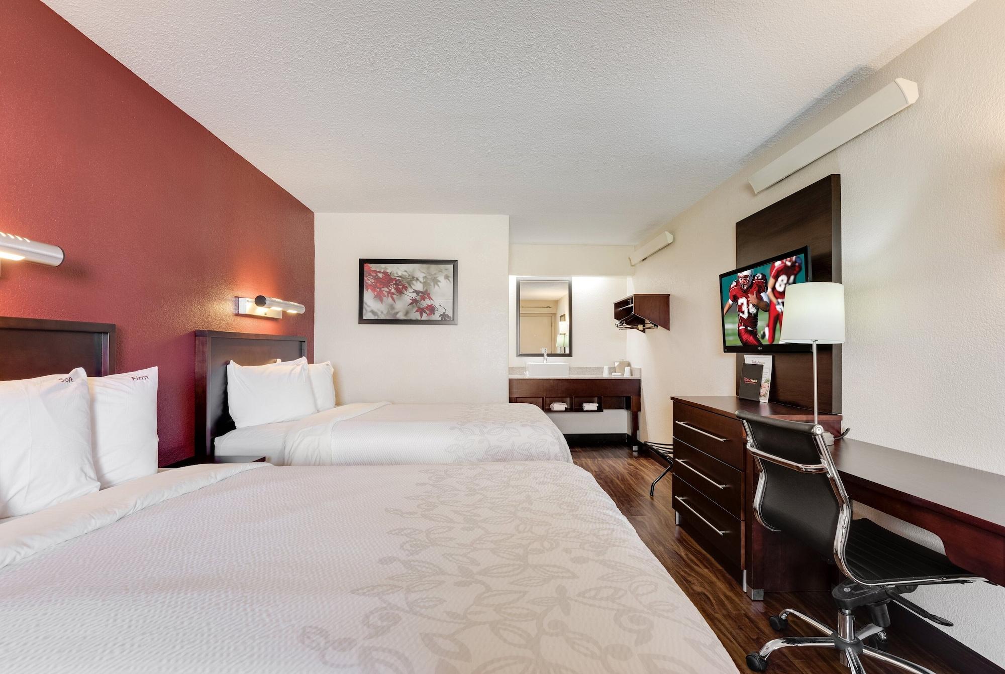 Super 8 By Wyndham Deerfield - Northbrook Hotell Eksteriør bilde