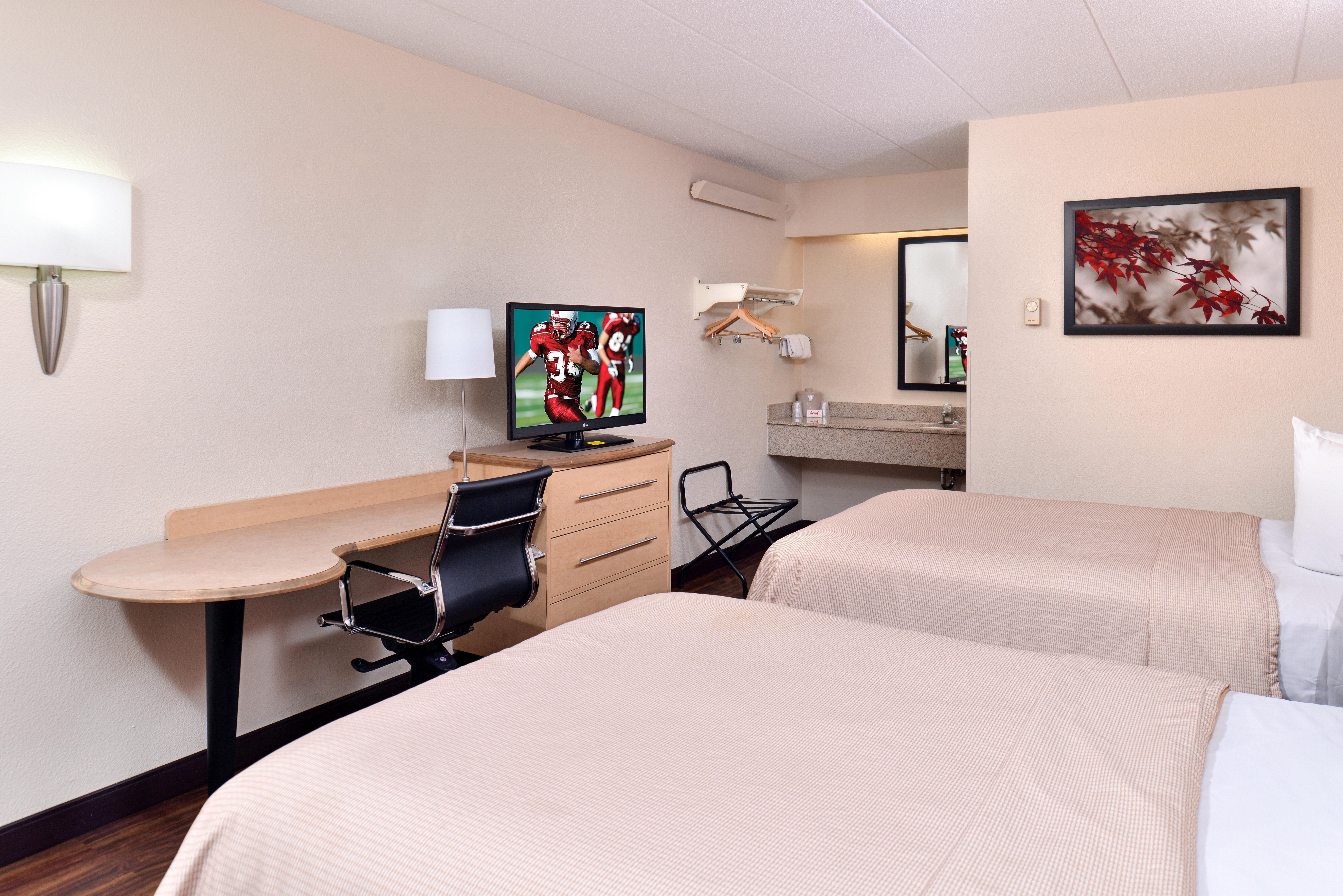 Super 8 By Wyndham Deerfield - Northbrook Hotell Eksteriør bilde
