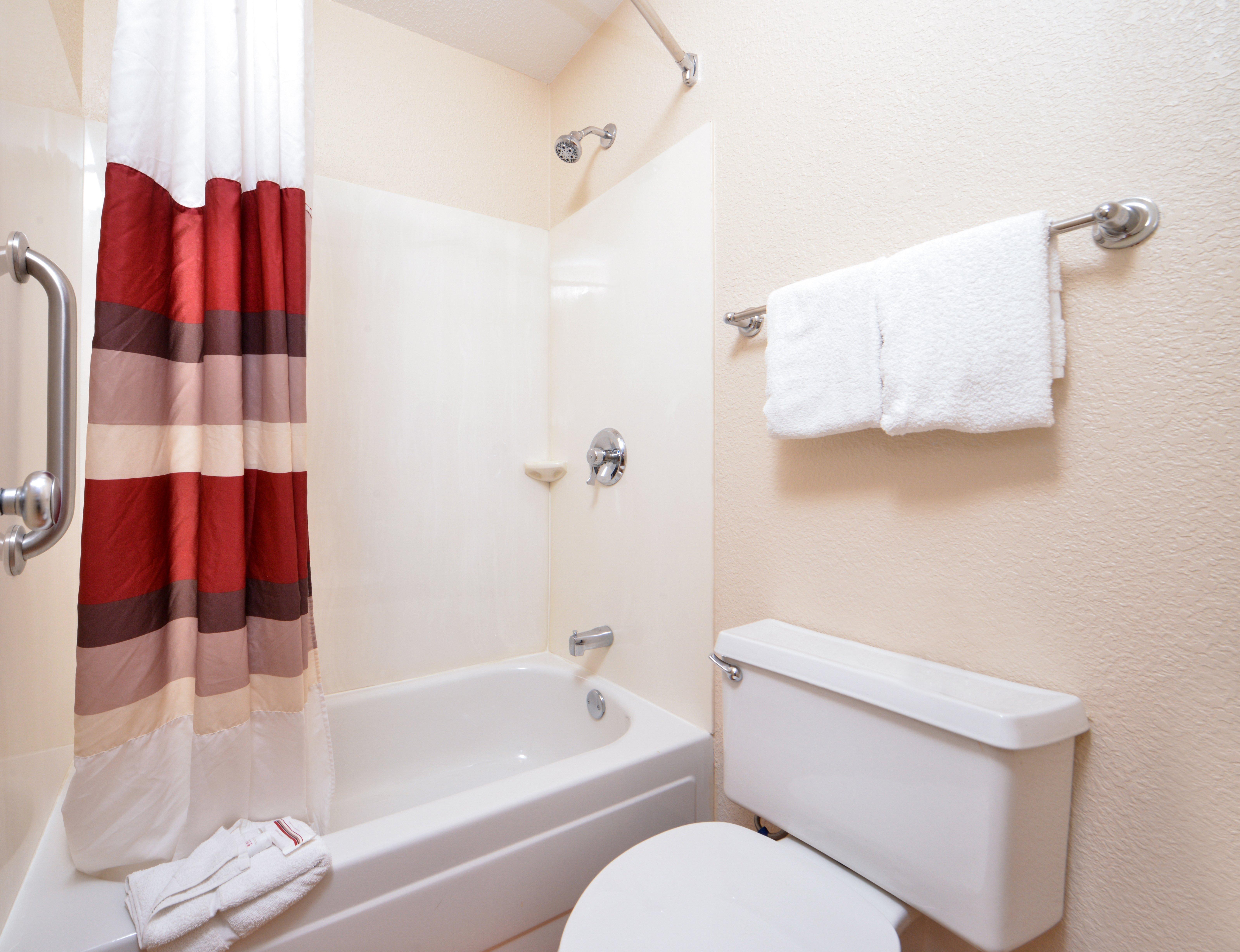 Super 8 By Wyndham Deerfield - Northbrook Hotell Eksteriør bilde