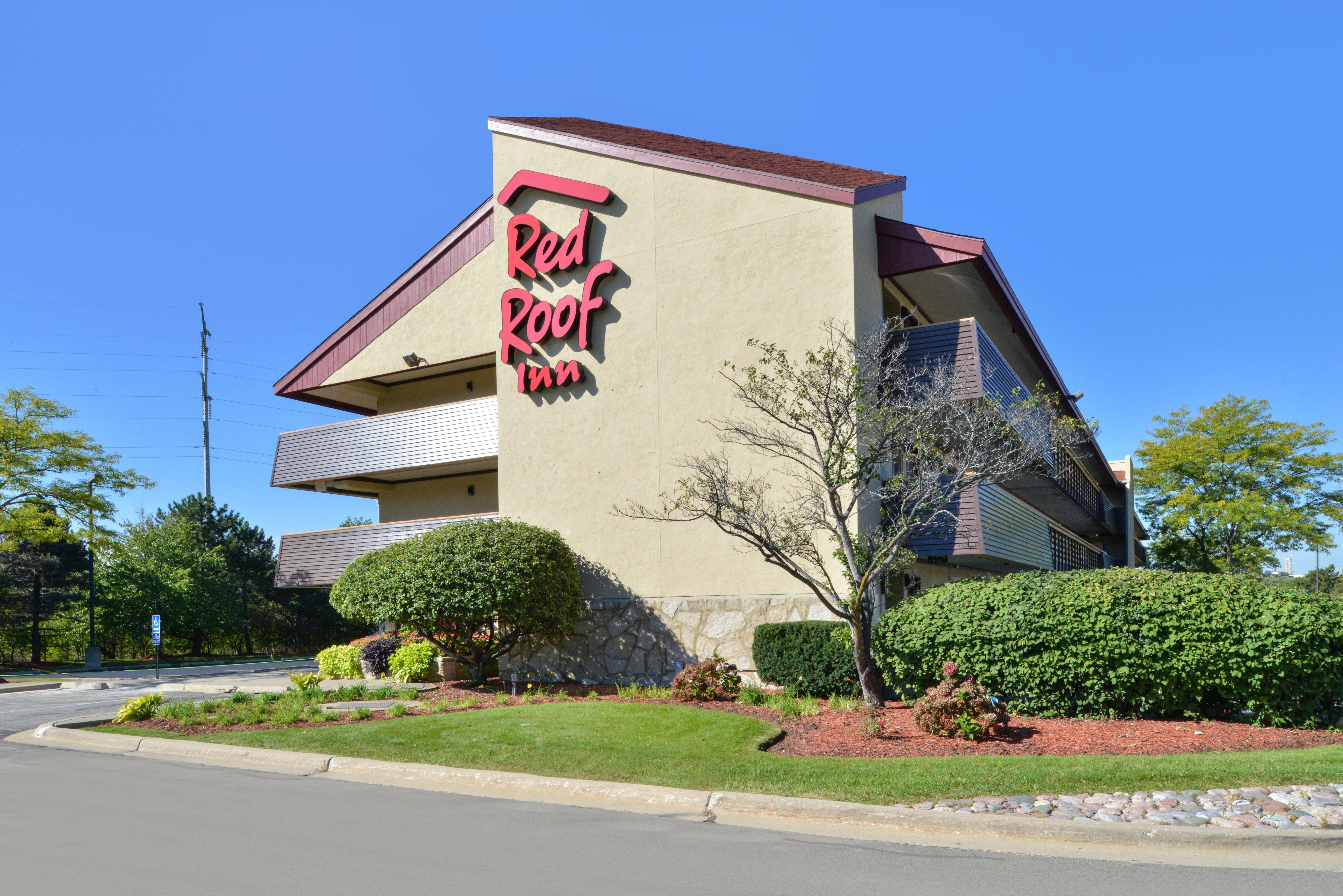 Super 8 By Wyndham Deerfield - Northbrook Hotell Eksteriør bilde